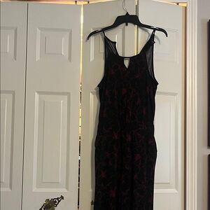 Black and Red Floral Sleeveless Dress
